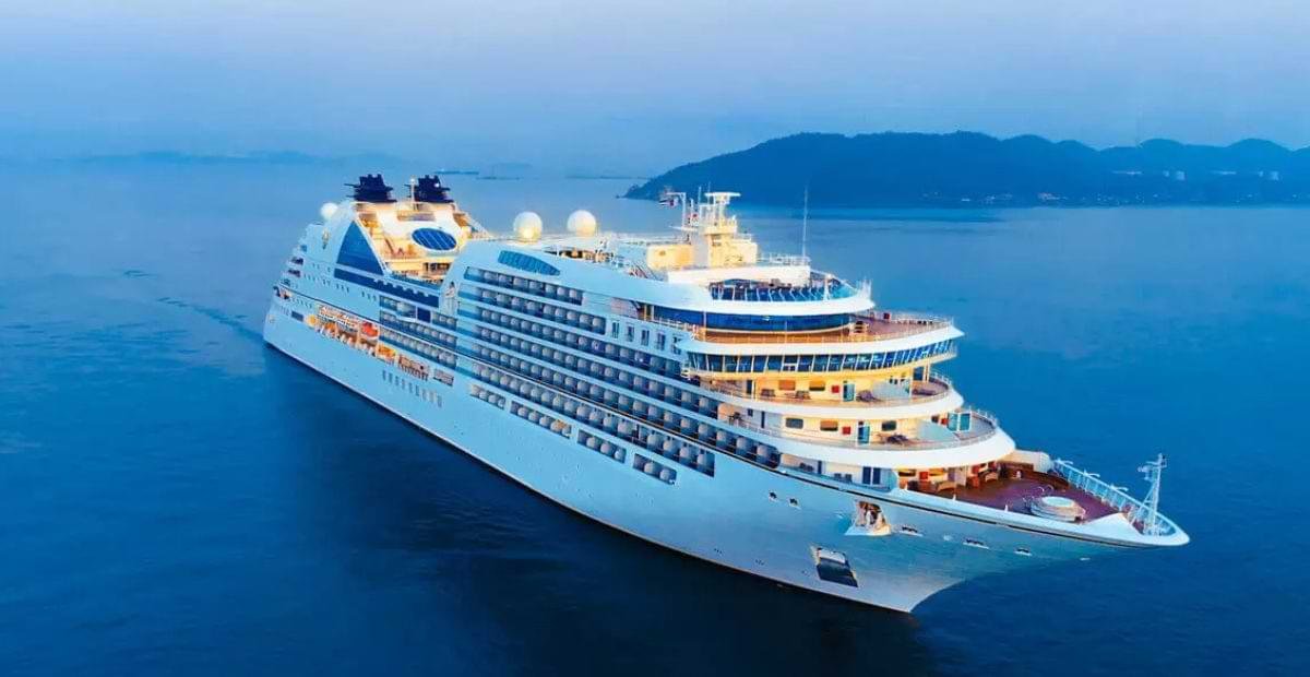 Best Cruise Lines for Seniors: Top Luxury & Comfortable Cruises